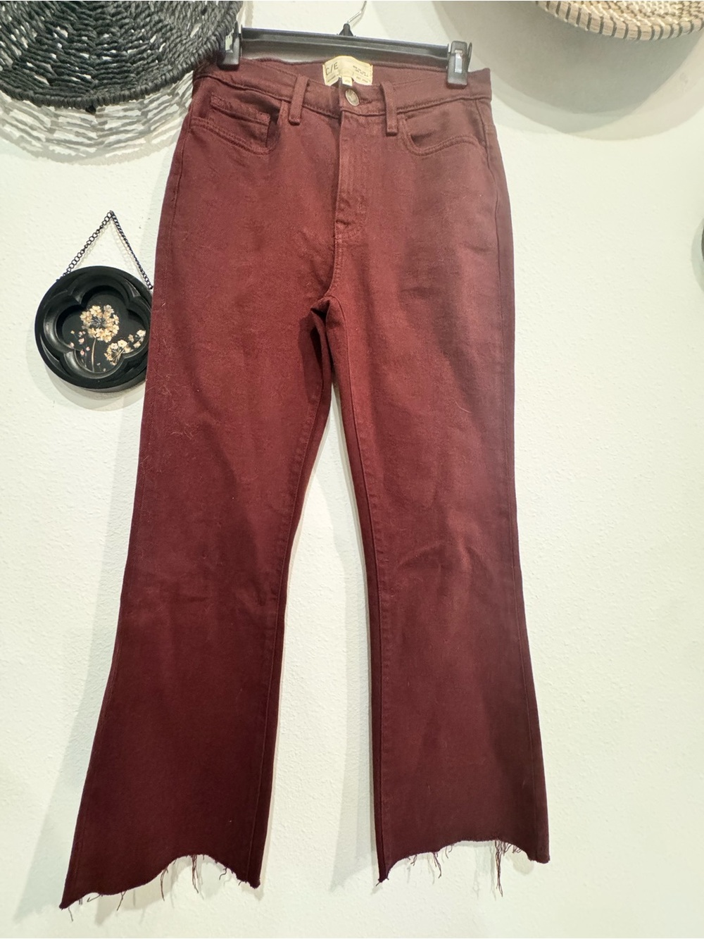 Current Elliot sz 25 Women’s High-Rise Burgundy Flare Jeans worn once